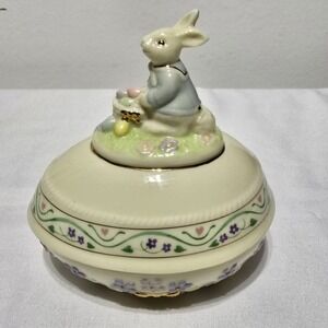 2002 Lenox The Spring Bunny Easter‎ Egg Limited Edition Jewlery Trinket Box